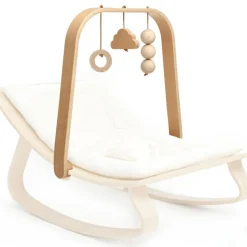 Charlie Crane Arche de jeux Levo avec jouets en bois de hêtre