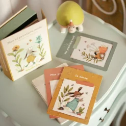 Moulin Roty Cartes étapes Mes 12 premiers mois Trois petits lapins (30 cartes)