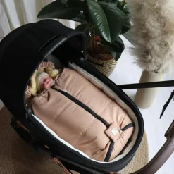 Kaiser Chancelière pour siège-auto bébé en peau d'agneau NAADJA sand