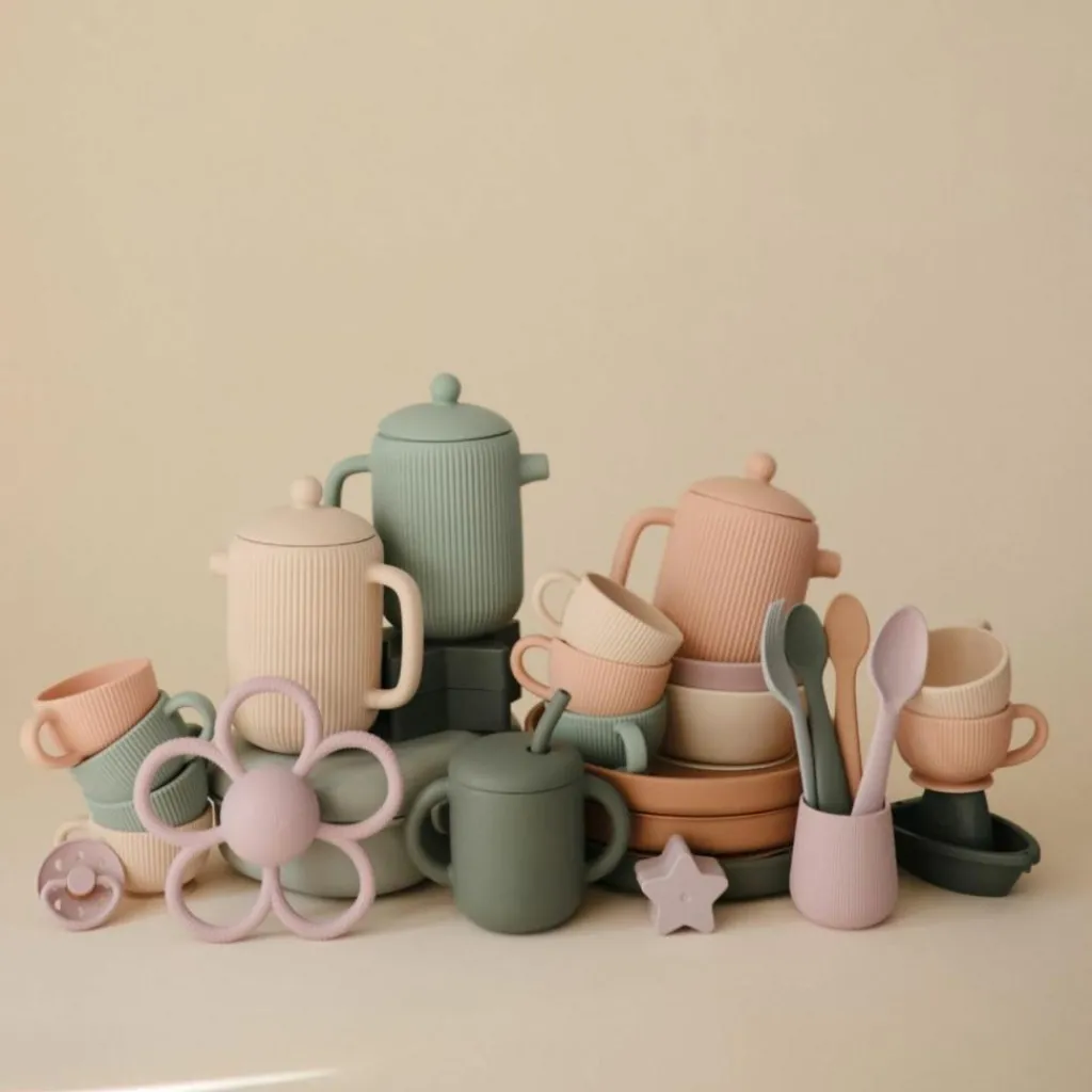 Mushie Ensemble de jeu Thé en silicone Cambridge Blue (4 pièces)