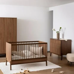 Quax Lit à barreaux Ashi Chestnut (120 x 60 cm)