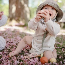 Mushie Lot de 3 jouets sensoriels Nesting Spheres Powder Blue