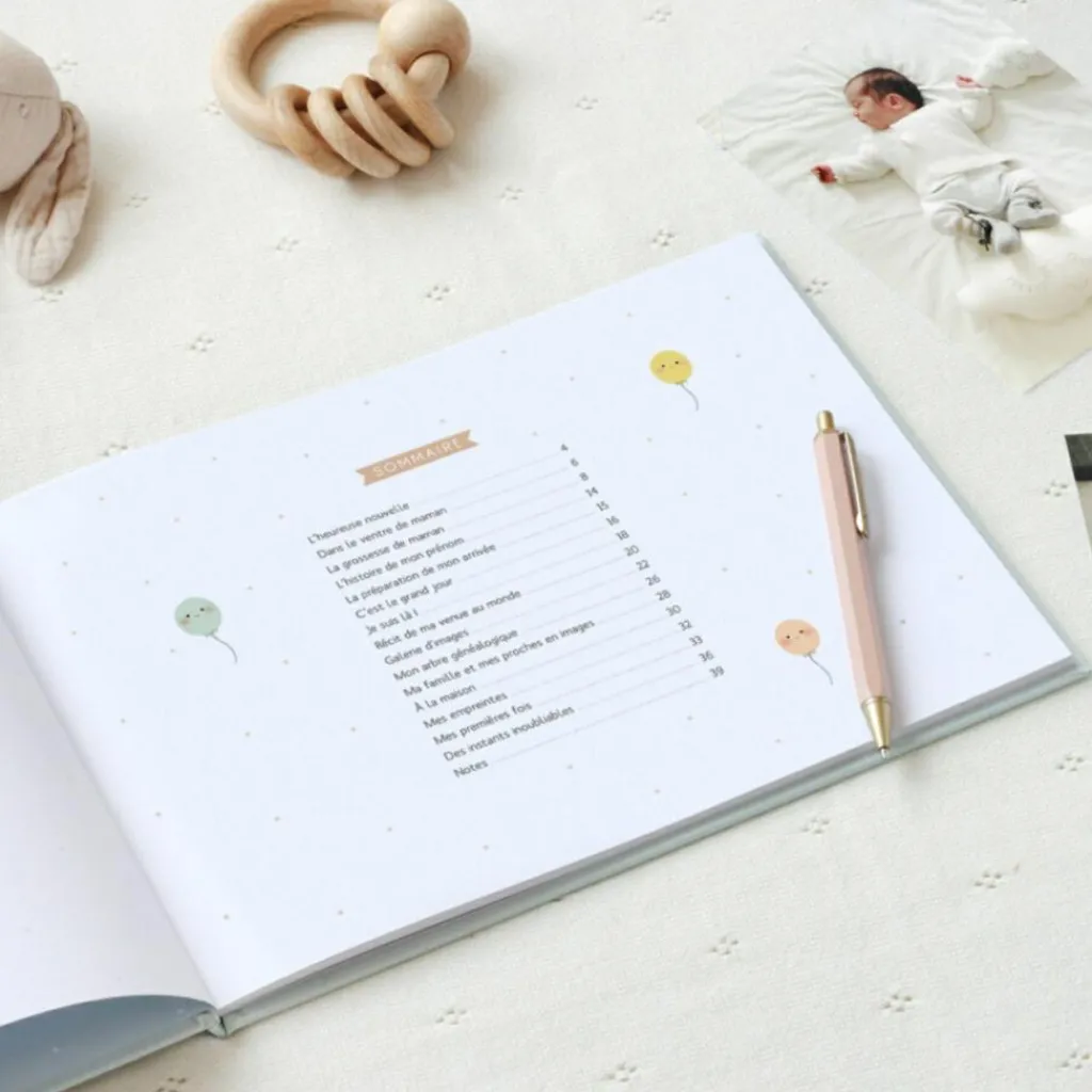 Zü Mon livre de bébé, ma première année