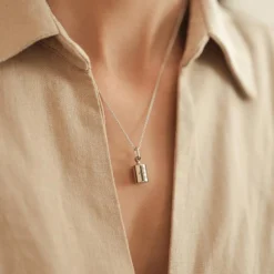 Mon Petit Poids Pendentif Mon Petit Secret personnalisable (argent rhodié)