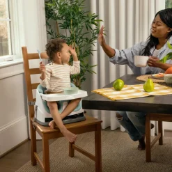 Ingenuity Rehausseur de chaise 2 en 1 Vert d'eau