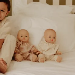 Atelier Wagram Tenue pour poupée Petits Carreaux (avec col)